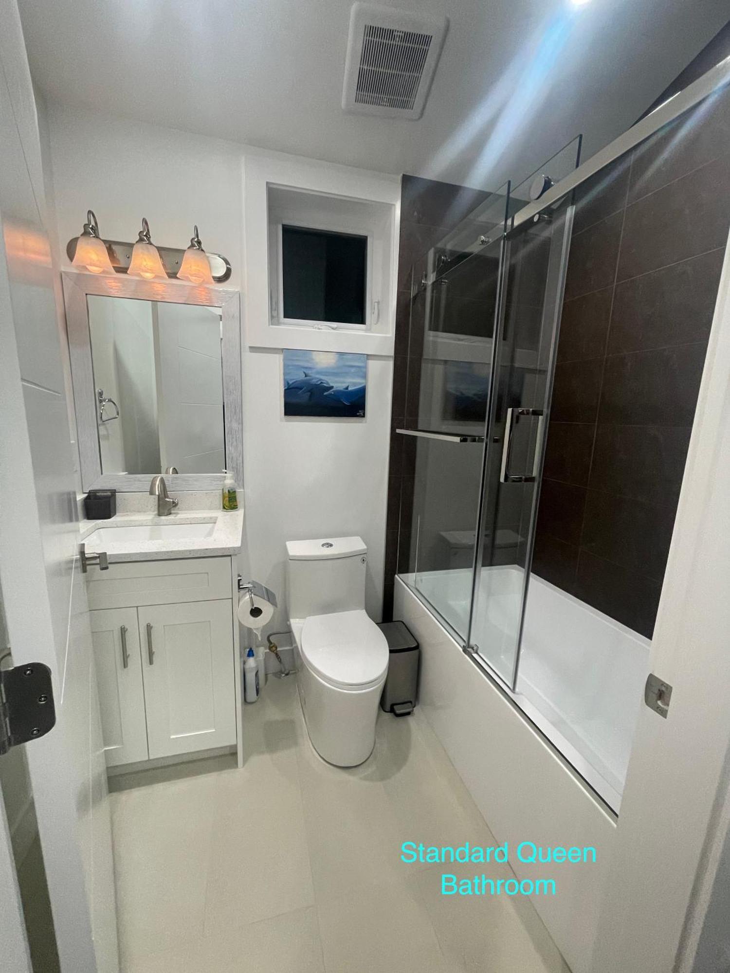 South Vancouver Guesthouse Екстер'єр фото