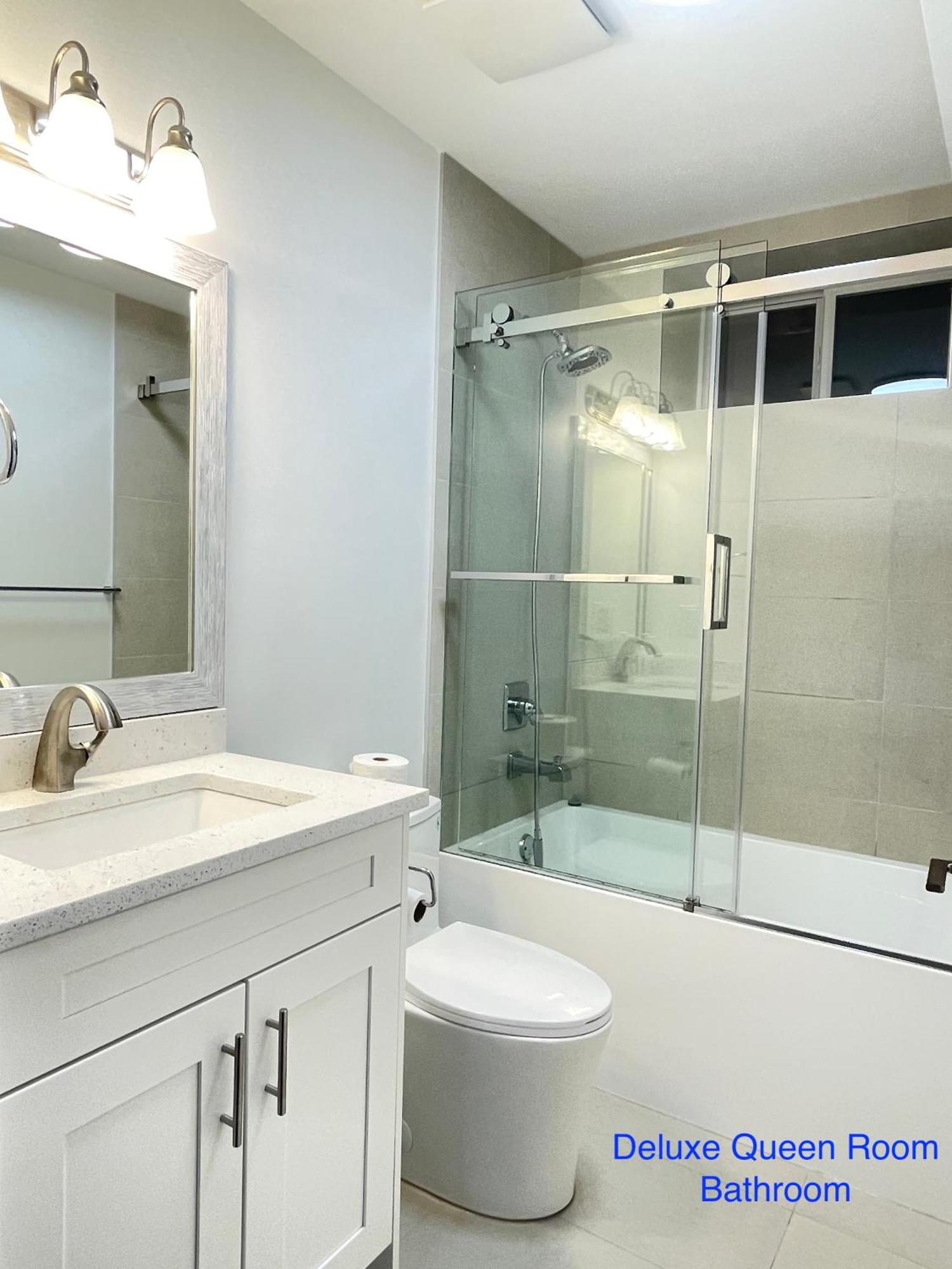 South Vancouver Guesthouse Екстер'єр фото